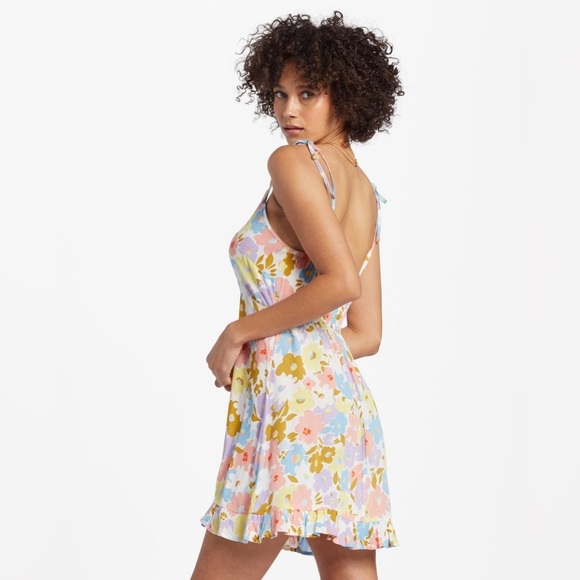 Heart Breaker Strappy Dress - Picture 4 of 5